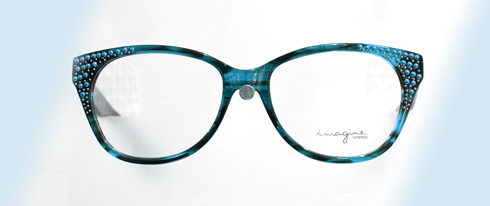 Optique : les lunettes de vue pour y voir plus clair au quotidien